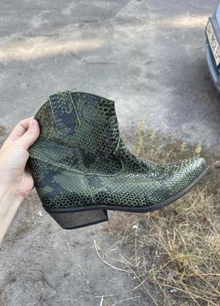 Козаки казаки кожаные натуральная кожа зеленые ботинки челси вистерн винтаж ретро ковбойки9 фото