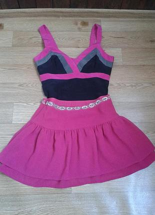 Шифонова пишна спідниця міні top shop малинового кольору c бісерною вишивкою