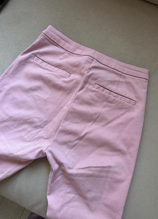 Классические штаны розового цвета от бреда mango5 фото