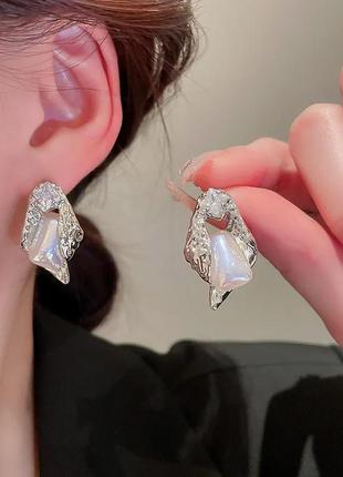 Тренд серьги пусеты серебристые под ретро винтаж шарики искусственный жемчуг