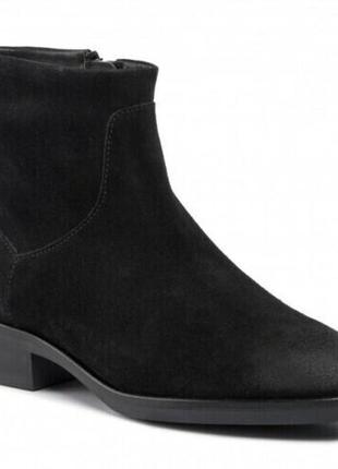 Замшеві черевики clarks pure rosa black suide