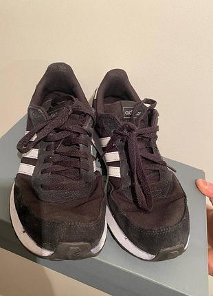 Кроссовки adidas оригинал