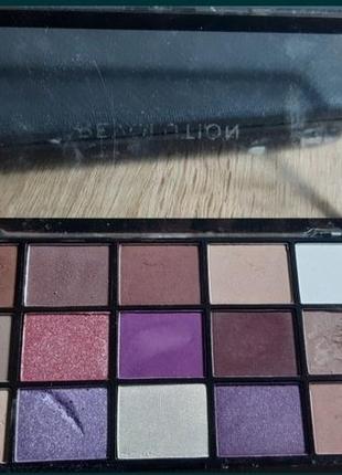 Палетка теней для век makeup revolution5 фото
