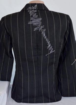 Брендовый черный пиджак жакет блейзер с карманами vero moda вискоза вышивка этикетка5 фото