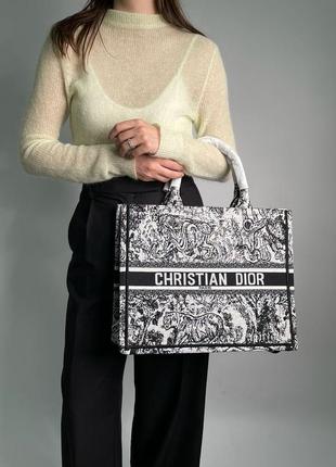 Жіноча сумка 👜 christian dior large book toile de jouy embroidery