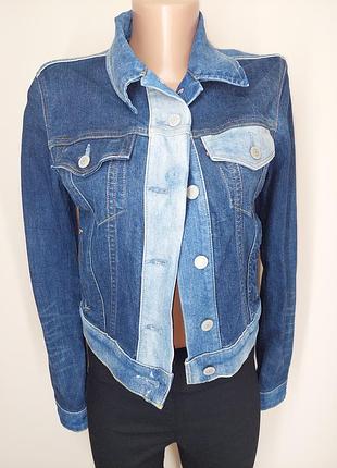 Джинсова куртка