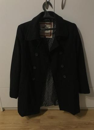 Пальто на осінь