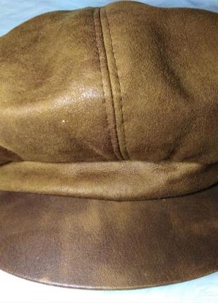 Кепка - бере жіночий