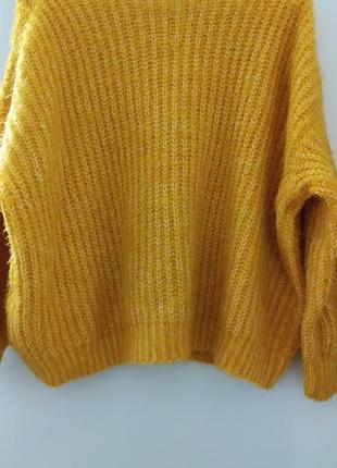 Модный свитер-гольф бренда bershka 2