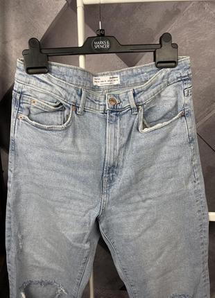 Брюки рваные джинсы stradivarius mom jeans3 фото