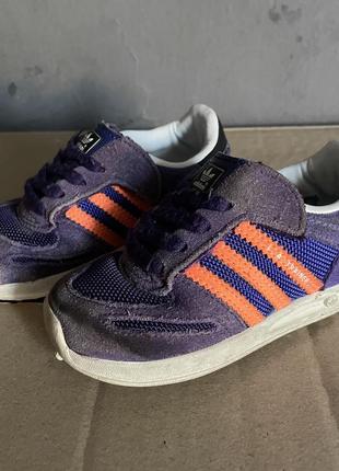 Дитячі adidas 21 розмір