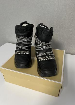 Зимові ботинки michael kors4 фото