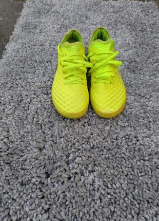 Футзалки combine 38.5 розмір