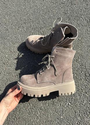 Стильні сіро-бежеві,лате черевики жіночі демі-зима,осінні,зимові,замшеві/замша-жіноче...