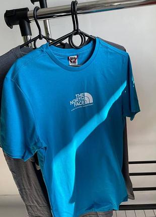 Футболка the north face