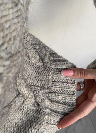 Теплый серый вязаный свитер косы крупная вязка с горлом8 фото