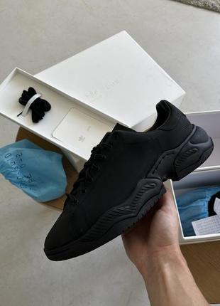 Оригинальные кроссовки adidas x oamc type 0-2r