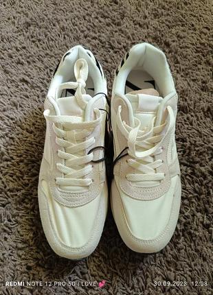 Кросівки жіночі від зара рр 39