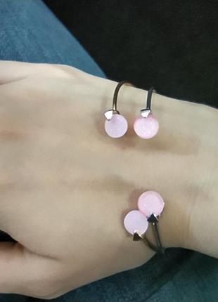 Набор браслетов с розовыми вставками серебристый и золотистый4 фото