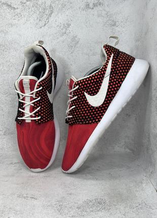 Кроссовки nikeid roshe run