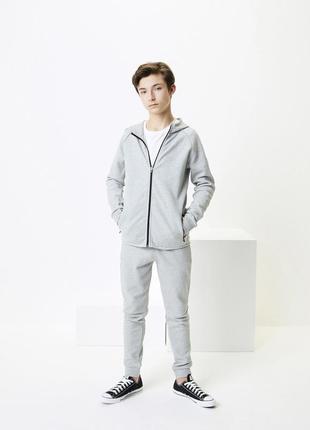 Спортивний костюм4 фото