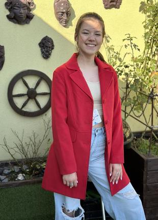 Шикарное пальто для девочки mayoral 7478 (162см) ярко-красный цвет, на подкладке1 фото