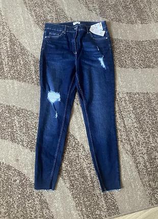 Джинсы скинни