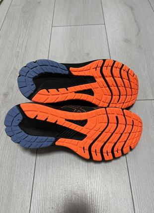 Бігові кросівки asics gt-1000 gore-tex розмір 40; 42,5; 44; 44,5; 469 фото