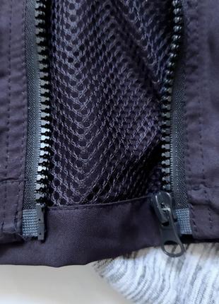 Куртка на сетке подкладке, с капюшоном, демисезонная, дождевик, ветровка9 фото