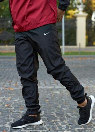 Чоловічі спортивні штани nike чорні найк весна осінь зима