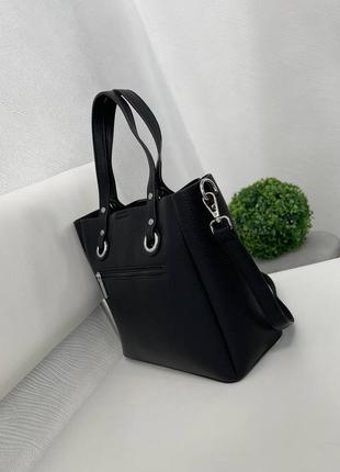 Черная, вместительная, удобная сумка + длинный регулируемый ремешок.2 фото