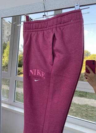 Теплые штаны nike (137-146см)1 фото