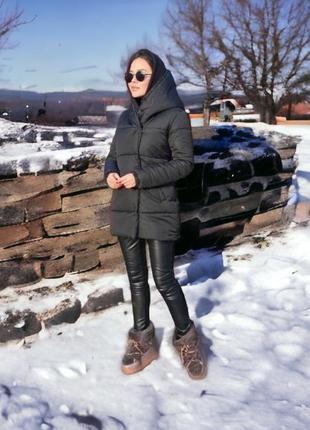 Женская длинная матовая зимняя куртка черная3 фото