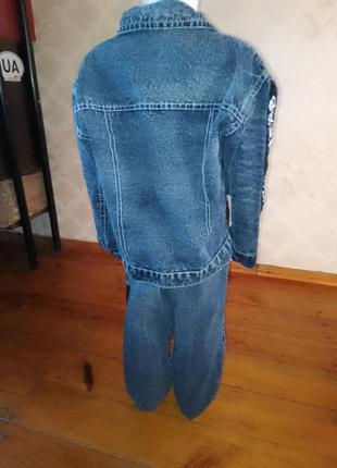 Детский джинсовый костюм на мальчика с вышивкой2 фото