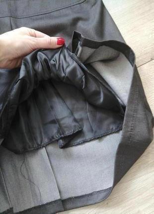 Короткая офисная юбка-карандаш. серая классическая прямая юбка/юбка 46(м-л)2 фото
