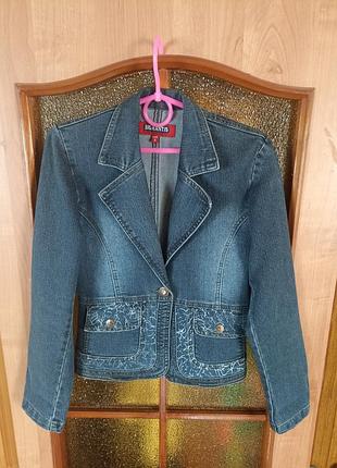 Джинсовый пиджак