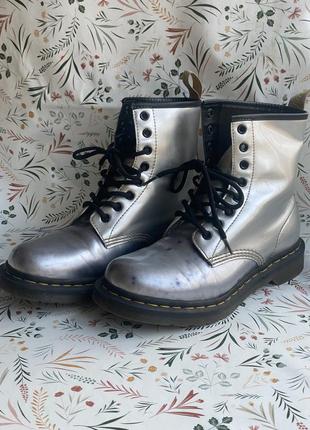 Продам dr. martens оригинал 40 размера