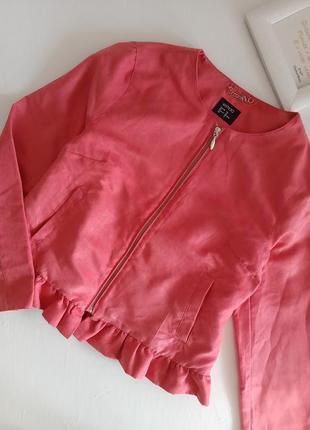 Фірмовий жакет