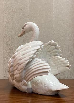 Фарфоровая статуэтка lladro «лебедь».3 фото
