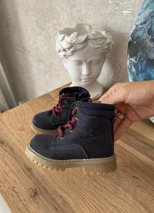 Ботінки осінь весна