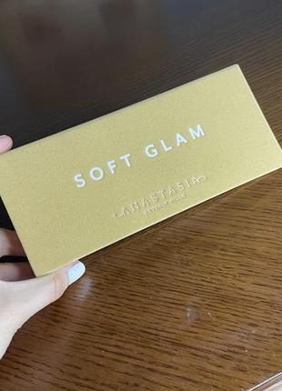 Люкс палетка тіней anastasia beverly hills (abh) soft glam