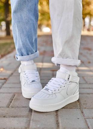 Кроссовки nike air force mid winter white найк аир форс с мехом высокие4 фото