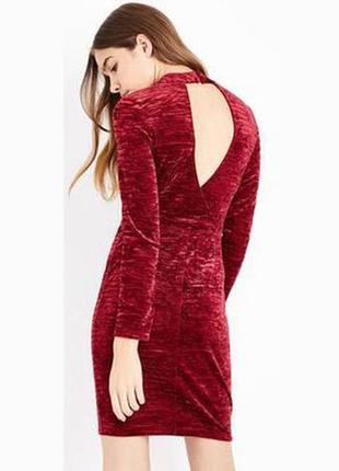Бордовое бархатное/велюровое платье с вырезом на спине и блёстками6 фото