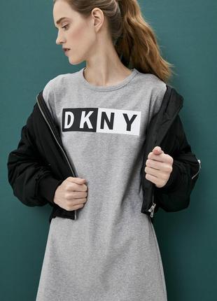 Платье dkny , футболка dkny