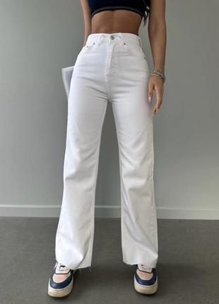 Білі джинси mom