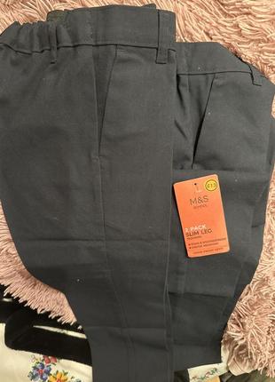 Продам набор школьных брюк для девочки м&amp;с рост 122