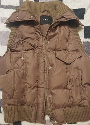 Тепла жилеткa p. s