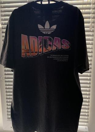 Футболка adidas