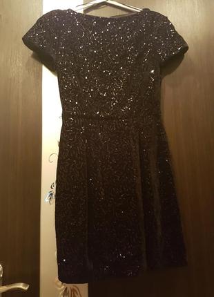 Шикарне оксамитове плаття розшите паєтками mango