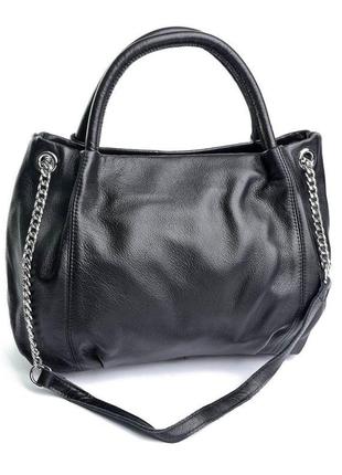 Женская в вместительная сумка из натуральной кожи черного цвета